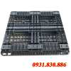 CŨ - PALLET NHỰA 1300X1100X150 MÀU ĐEN DẠNG LỒI - CHÂN GIẰNG