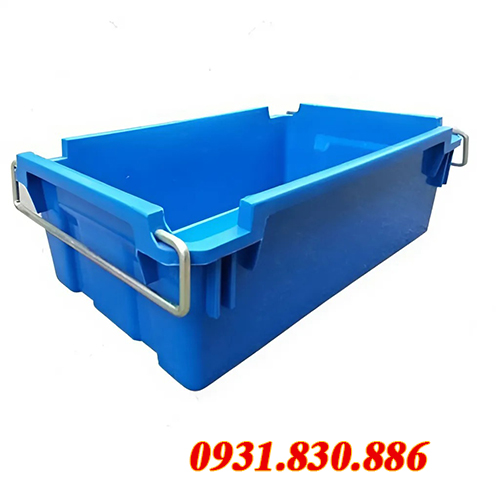 THÙNG NHỰA ĐẶC A2 CÓ QUAI SẮT